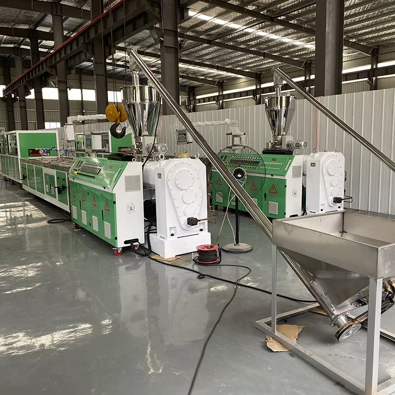 PVC plastikozko altzairuzko ateen eta leihoen profilaren produkzio-lerroa abian jartzea Gertaera esanguratsua al da fabrikazio-sektorean?